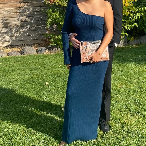 Perci Sweater Dress - Picture 4 of 4